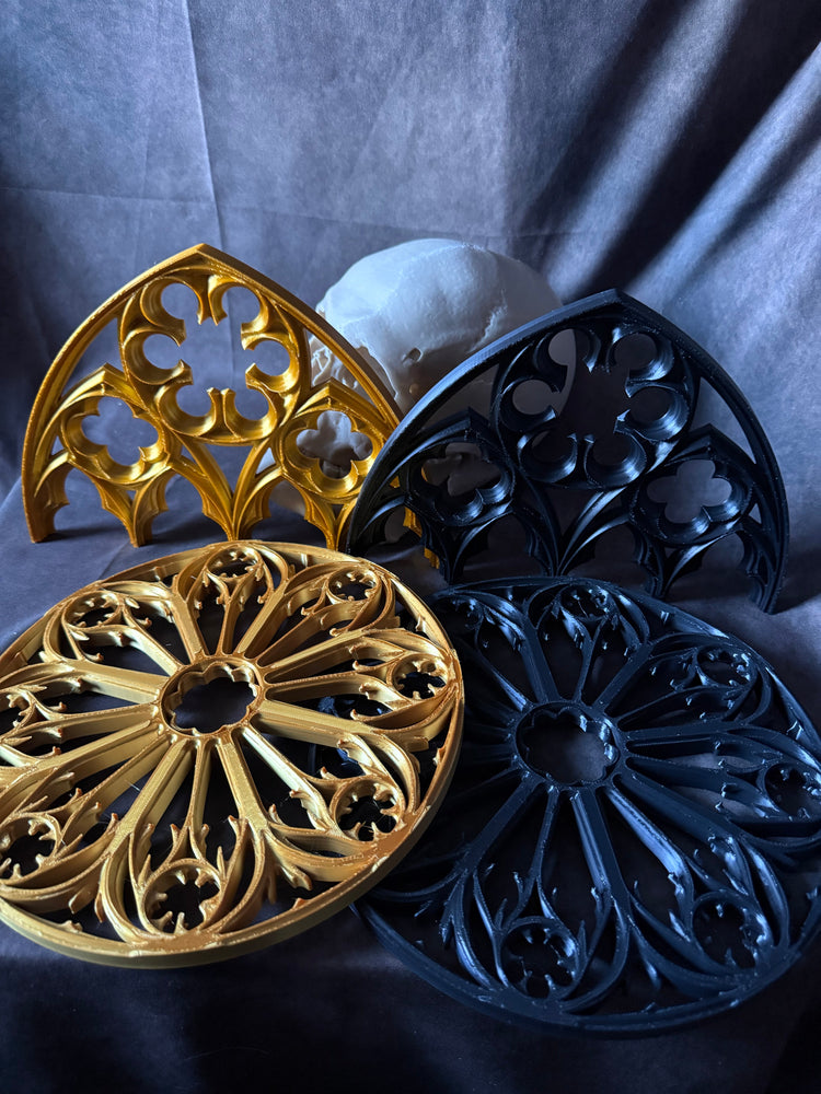 Black and gold gothic architectural décor arches