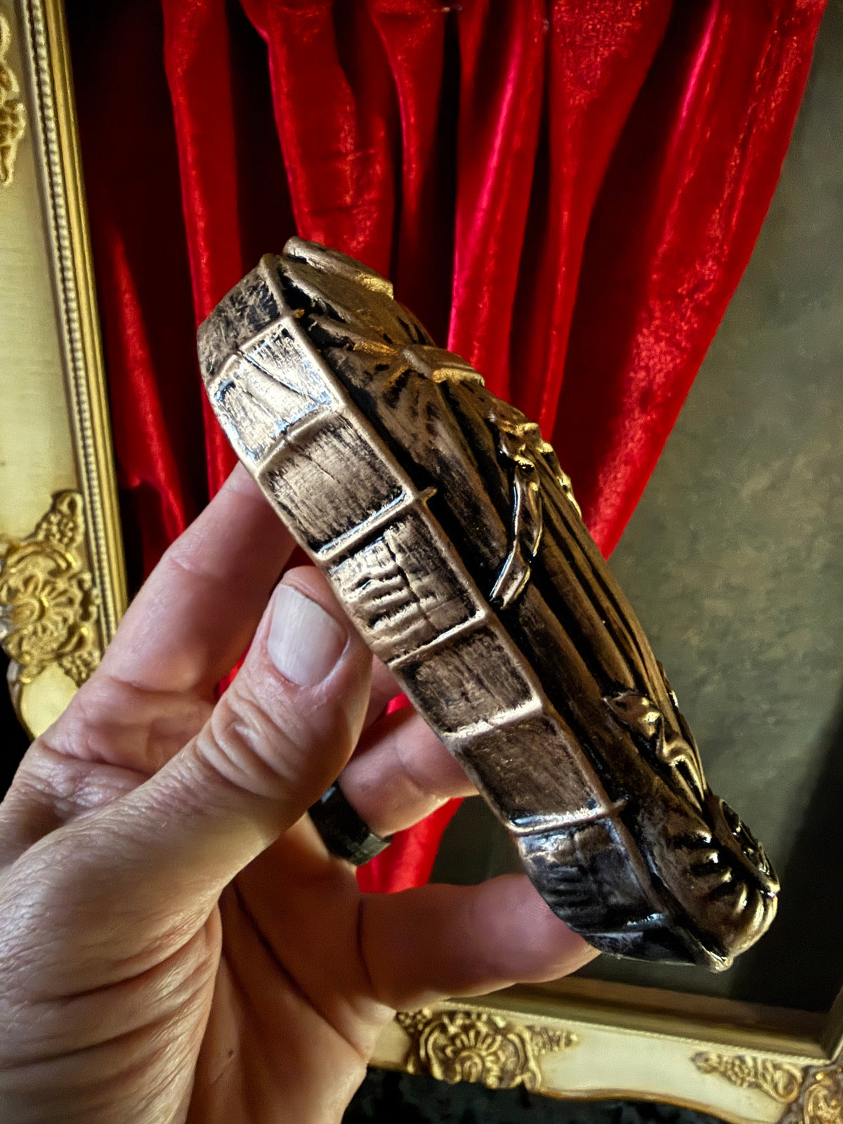 Fisk Casket Replica