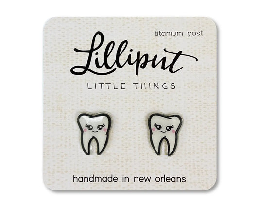 Tooth Lilliput Little Things stud earrings